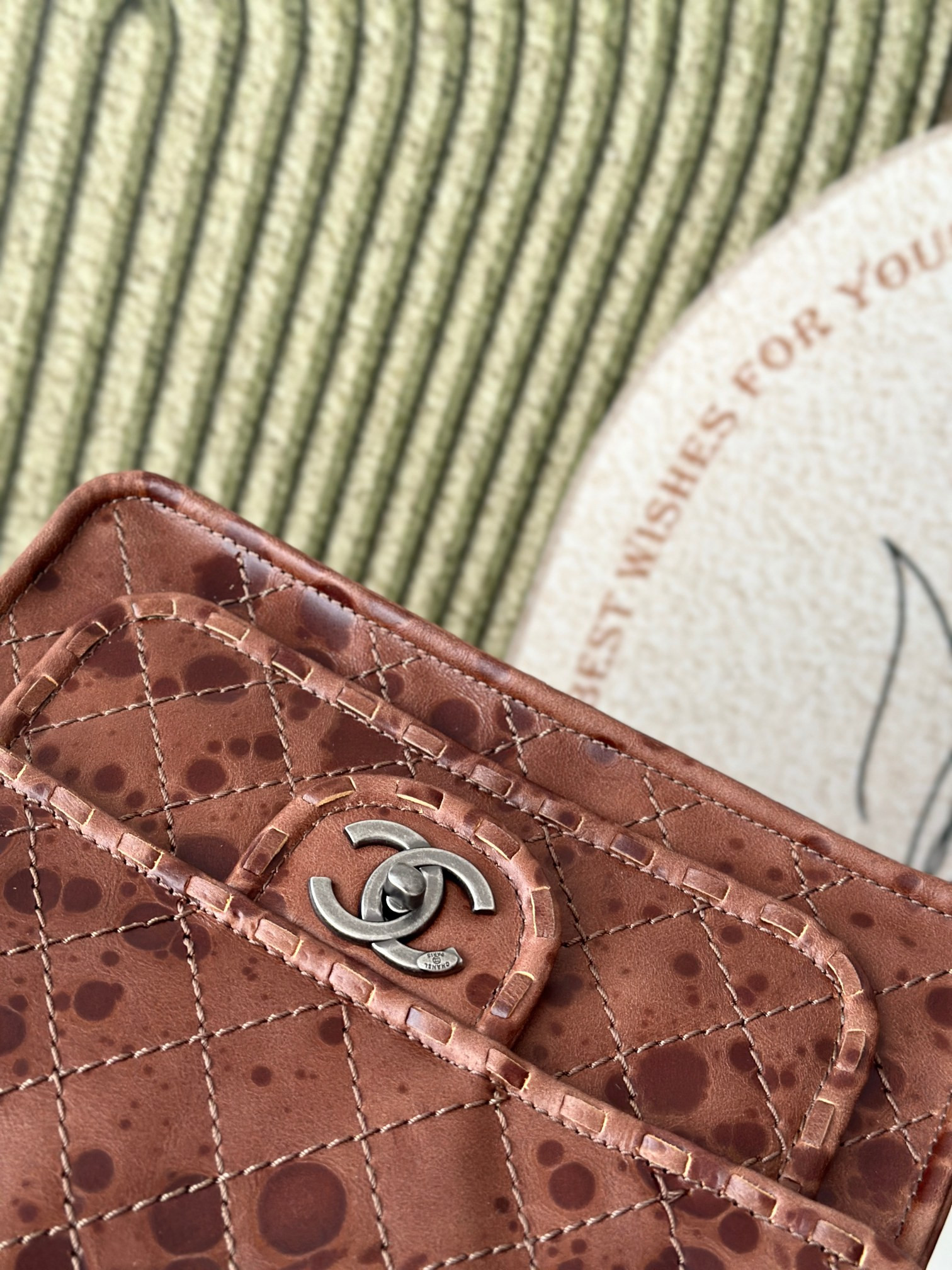 Chanel Vintage Flap tofu bag 26x11x23cm