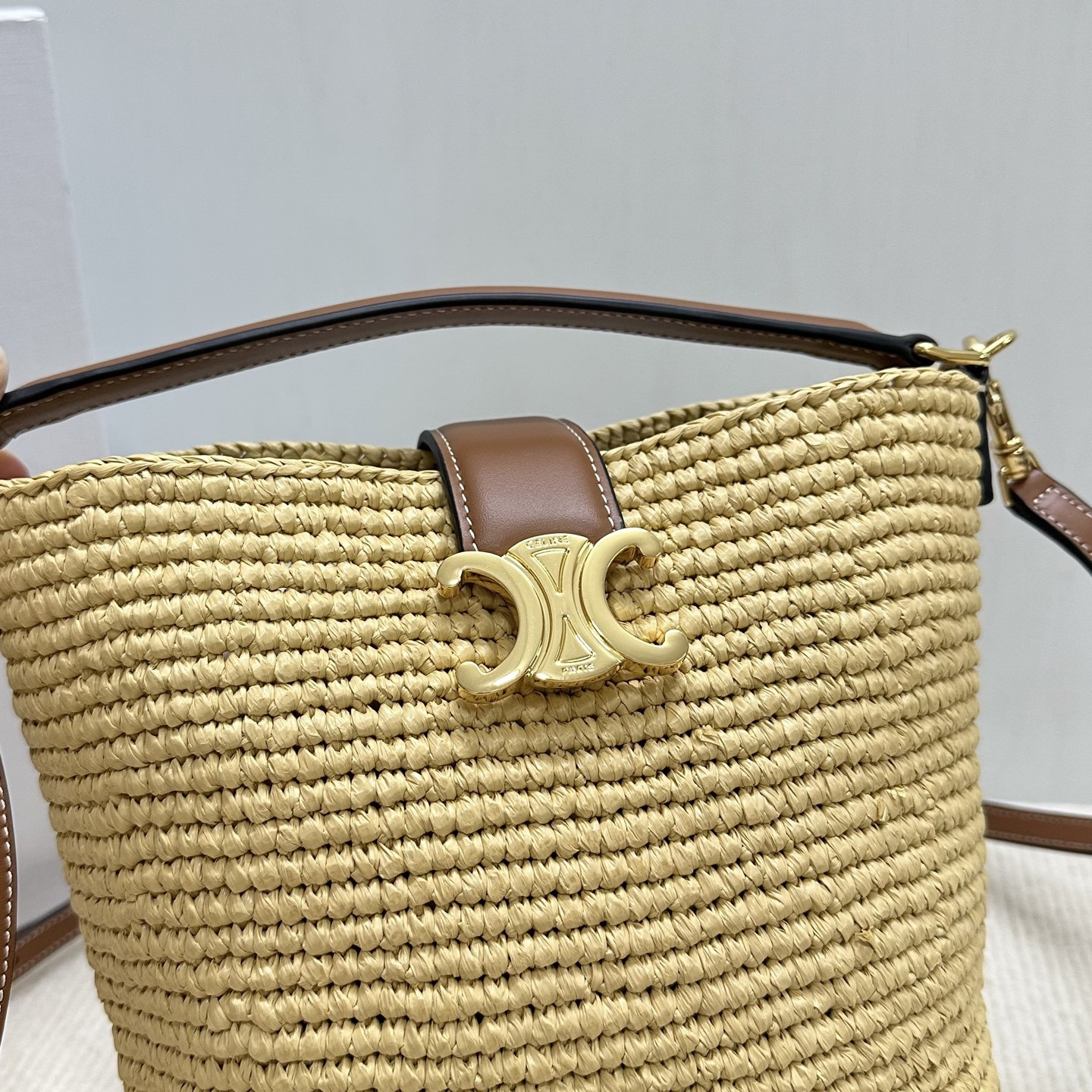 Celine MINI BUCKET LOUISE IN RAFFIA 13.5x16x10cm