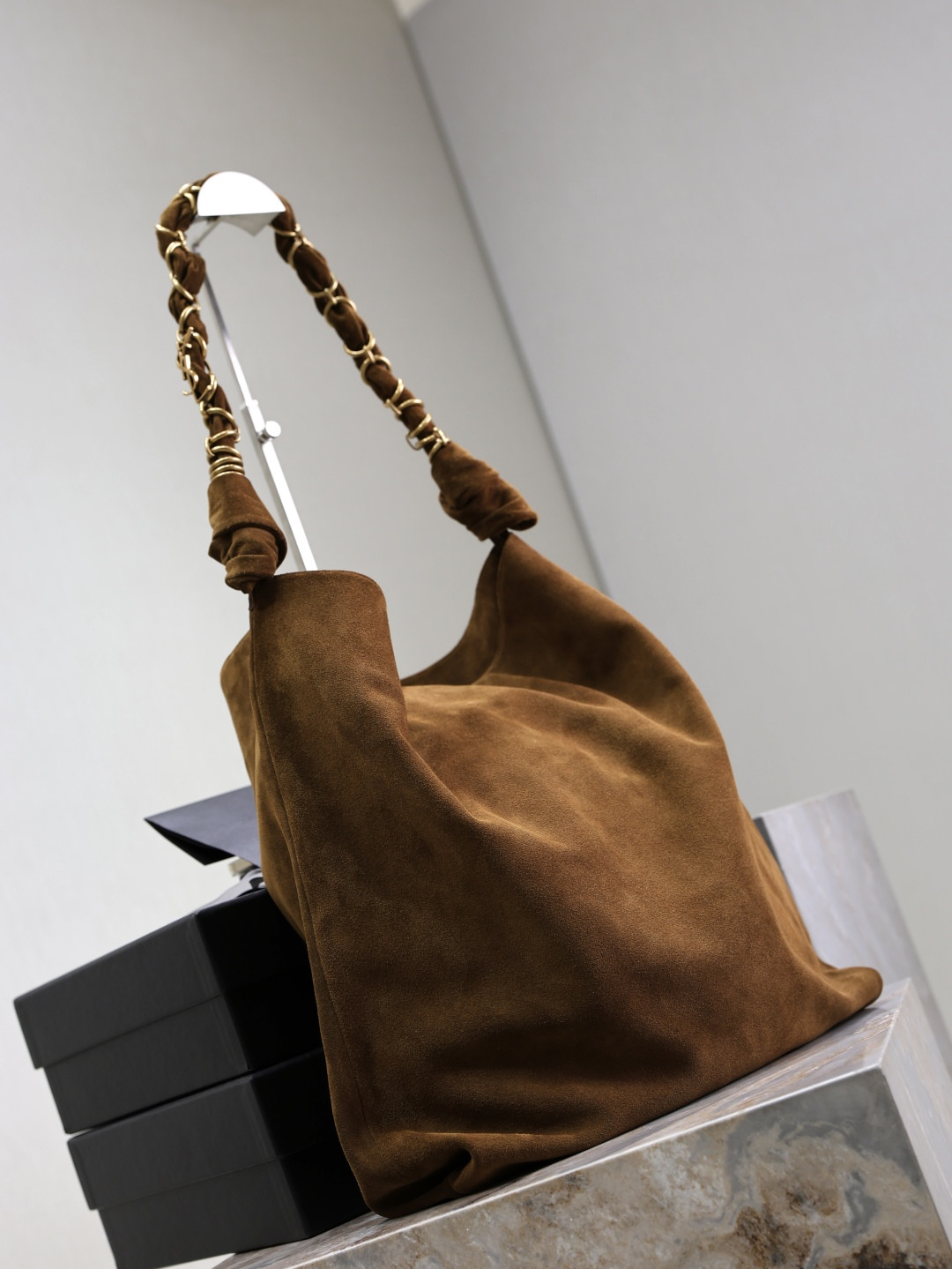 YSL Amalia (suede) 42x50x1cm