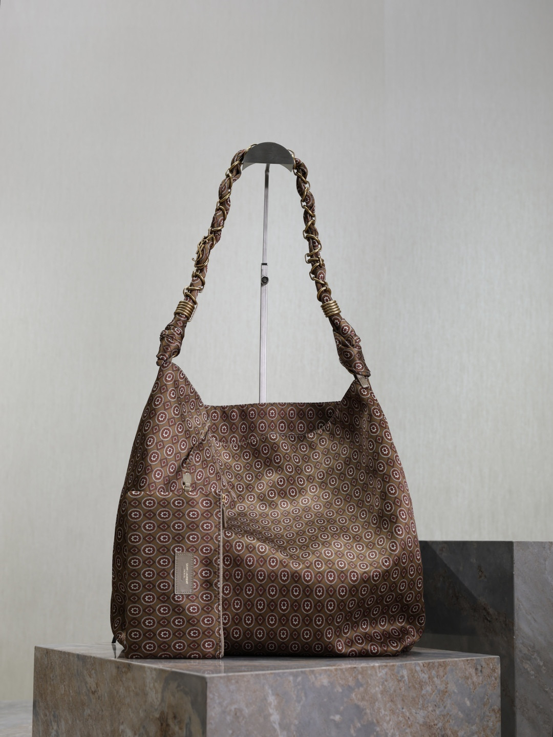 YSL Amalia (Jacquard) 42x50x1cm