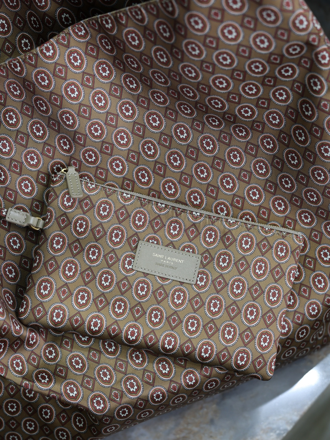 YSL Amalia (Jacquard) 42x50x1cm