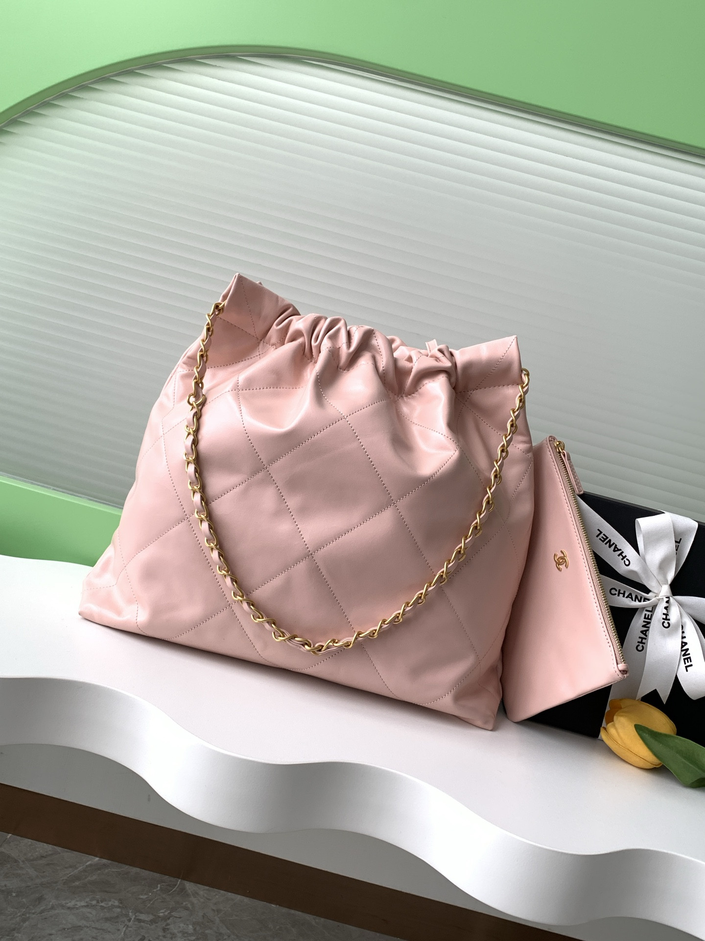 CHANEL 22 HANDBAG AS3261 39×42×8 cm