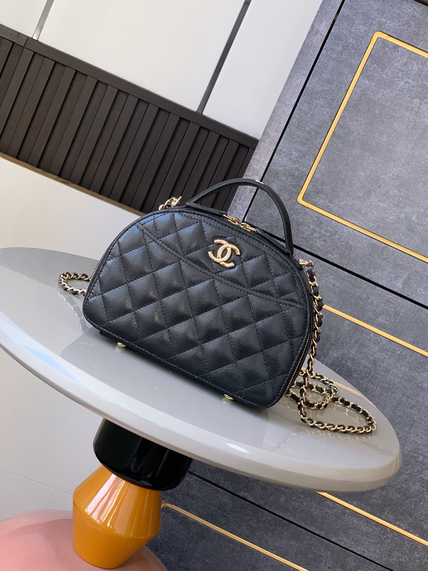 Chanel Bowling Bag 18.5x13x7cm