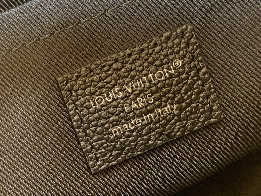 LV KEEPALL BANDOULIÈRE 25 M14919 15x11x25cm