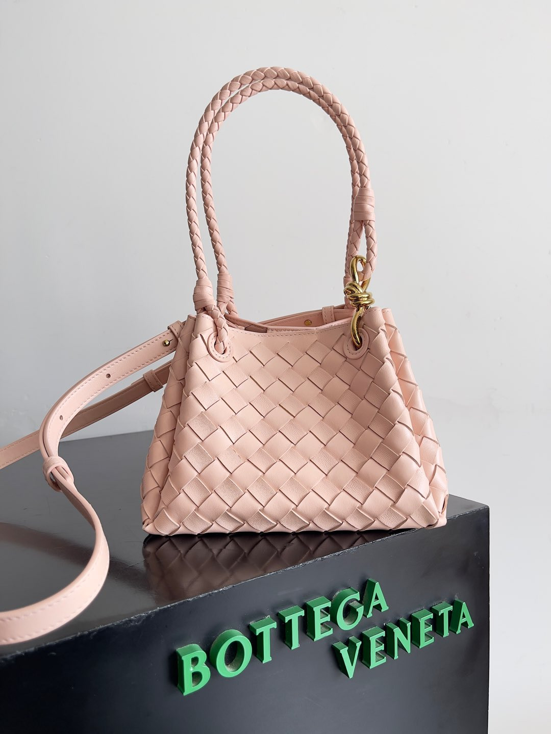 Bottega Veneta Small Parachute 16.5x20x17cm