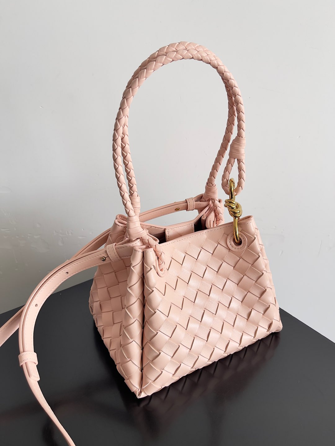 Bottega Veneta Small Parachute 16.5x20x17cm