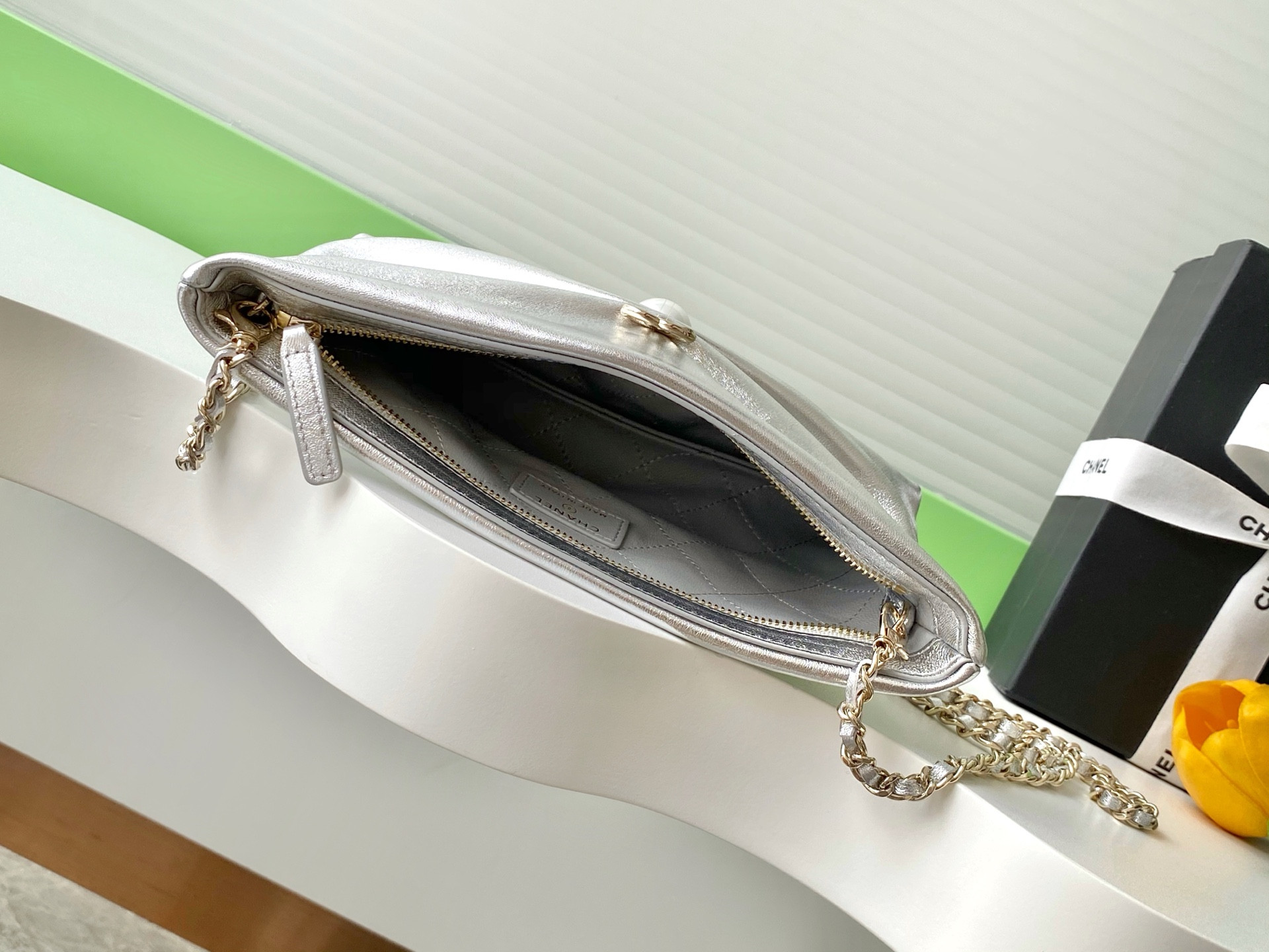 Chanel Clutch with Chain 14x24x5cm