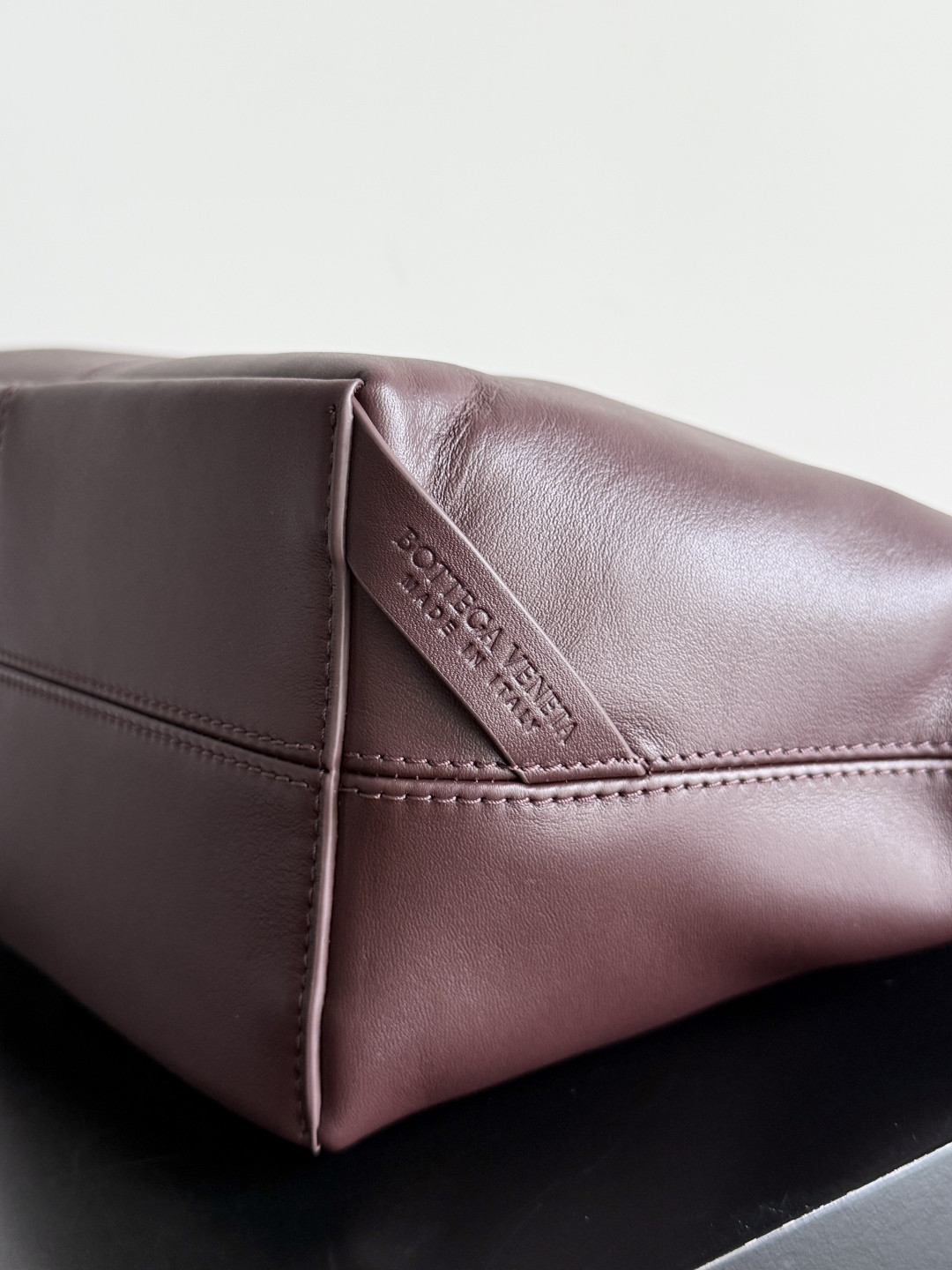 Bottega Veneta Small Sawyer 25x17x12cm