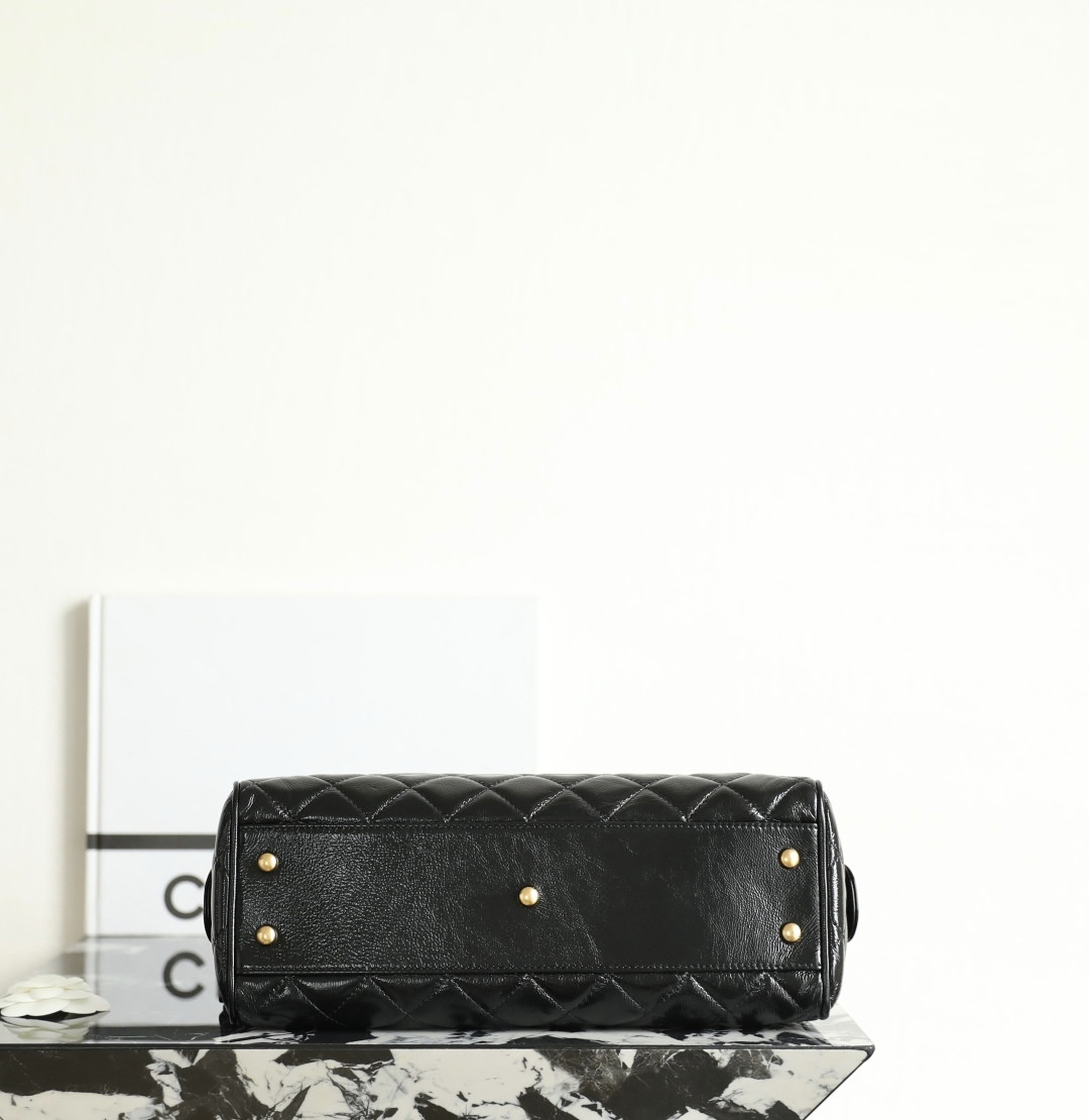 Chanel Large Bowling Bag AS5579 17x31x13cm