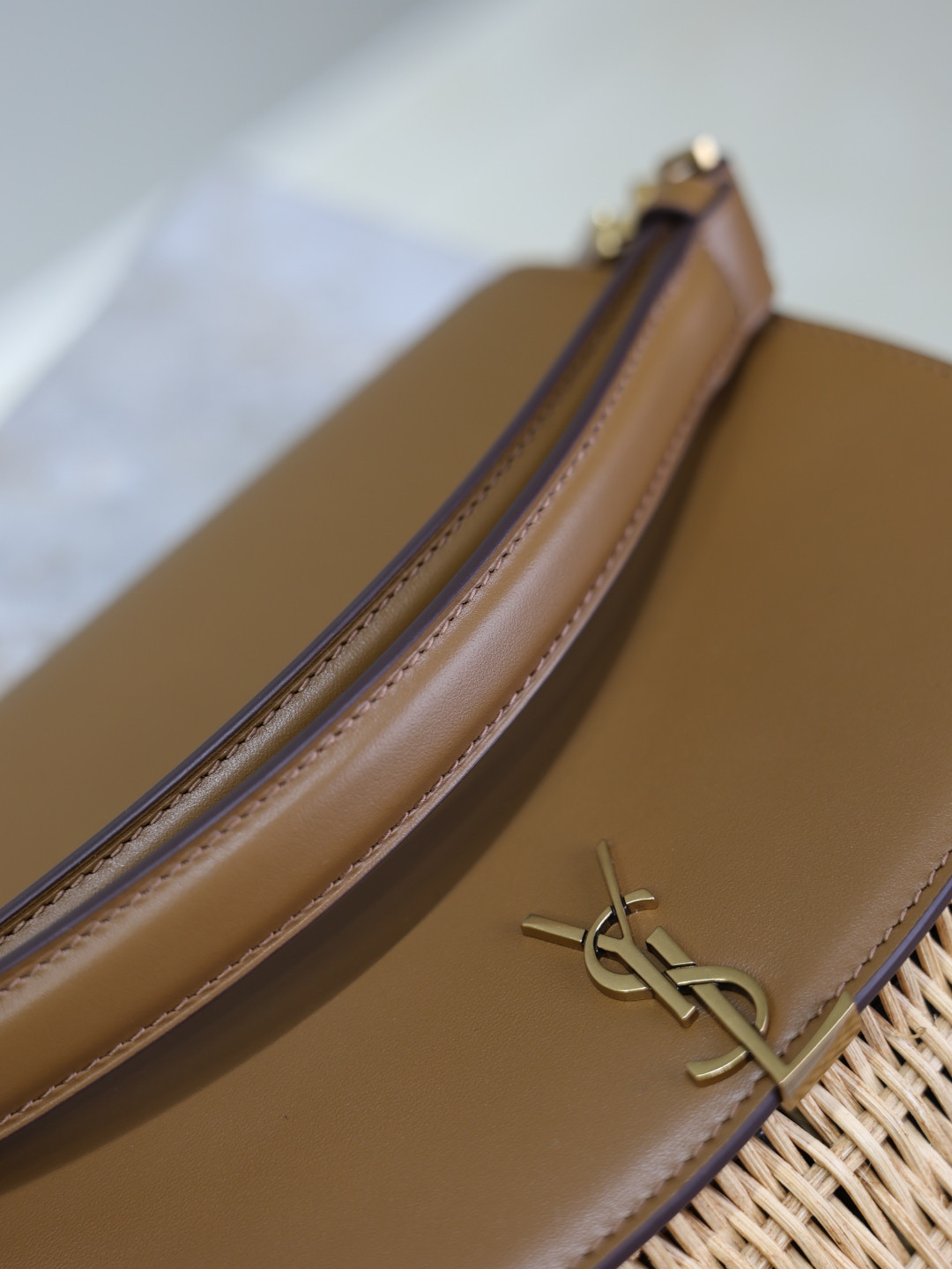 YSL Mini VOLTAIRE top handle bag in osier 20x22x7.5cm