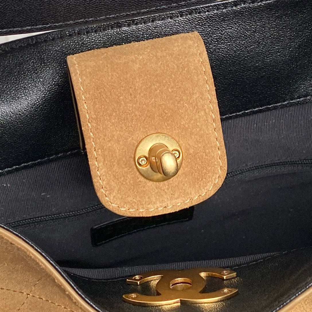 Chanel Small Shopping Bag AS5634 24x36x14cm