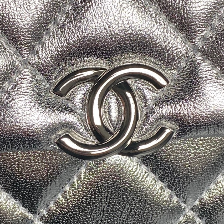 Chanel Clutch with Chain AP4593 10x16.5x5cm