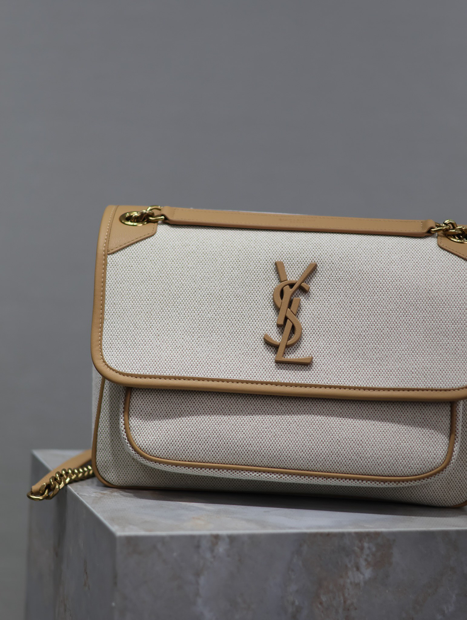 YSL NIKI MEDIUM IN Calfskin Cotton and Linen 28x20x8.5cm