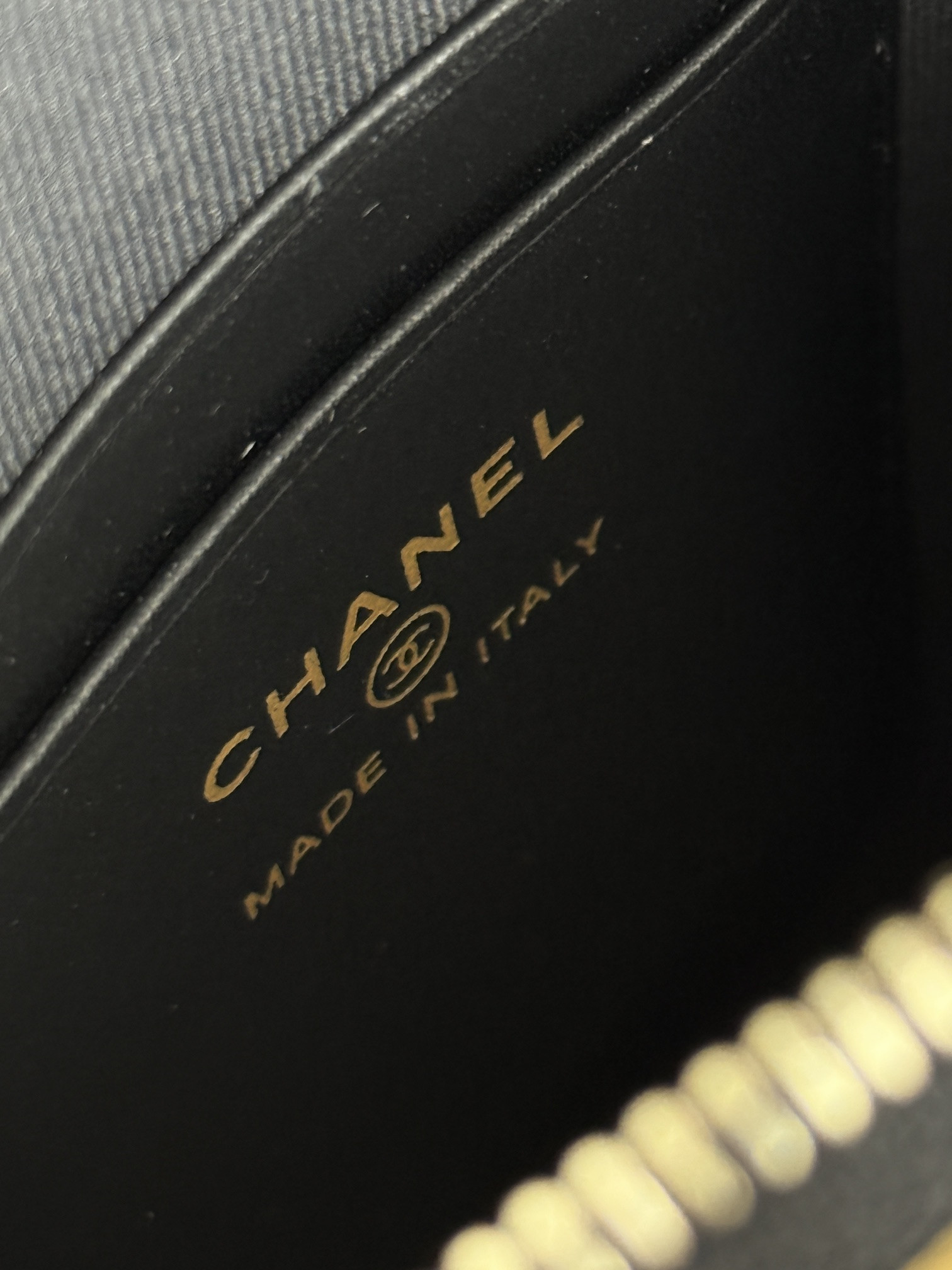 Chanel Clutch with chain AP4742 18x17x6cm