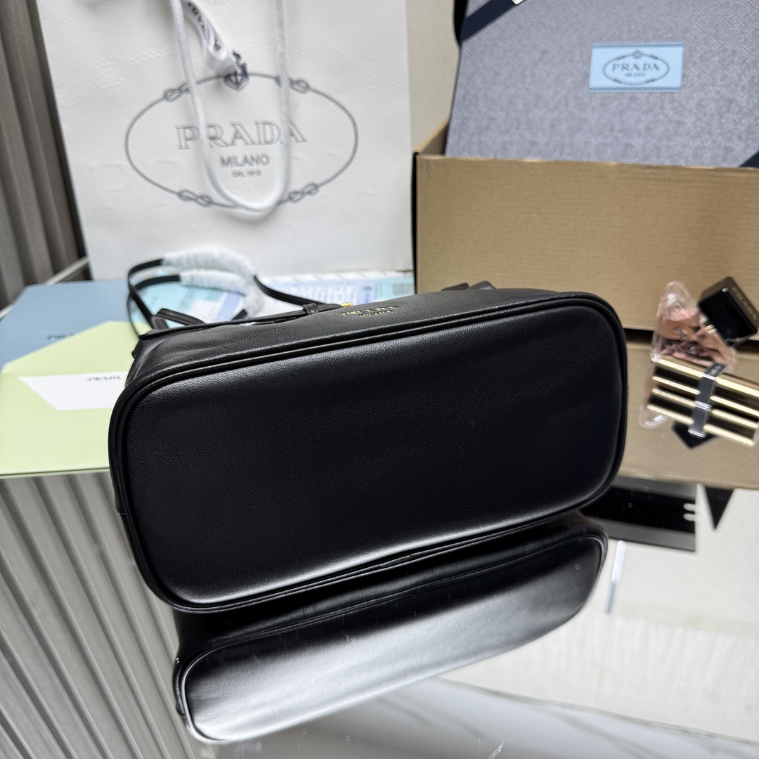 Prada Slouchy Lambskin Leather Shoulder Bag 25x18.5x11.5cm