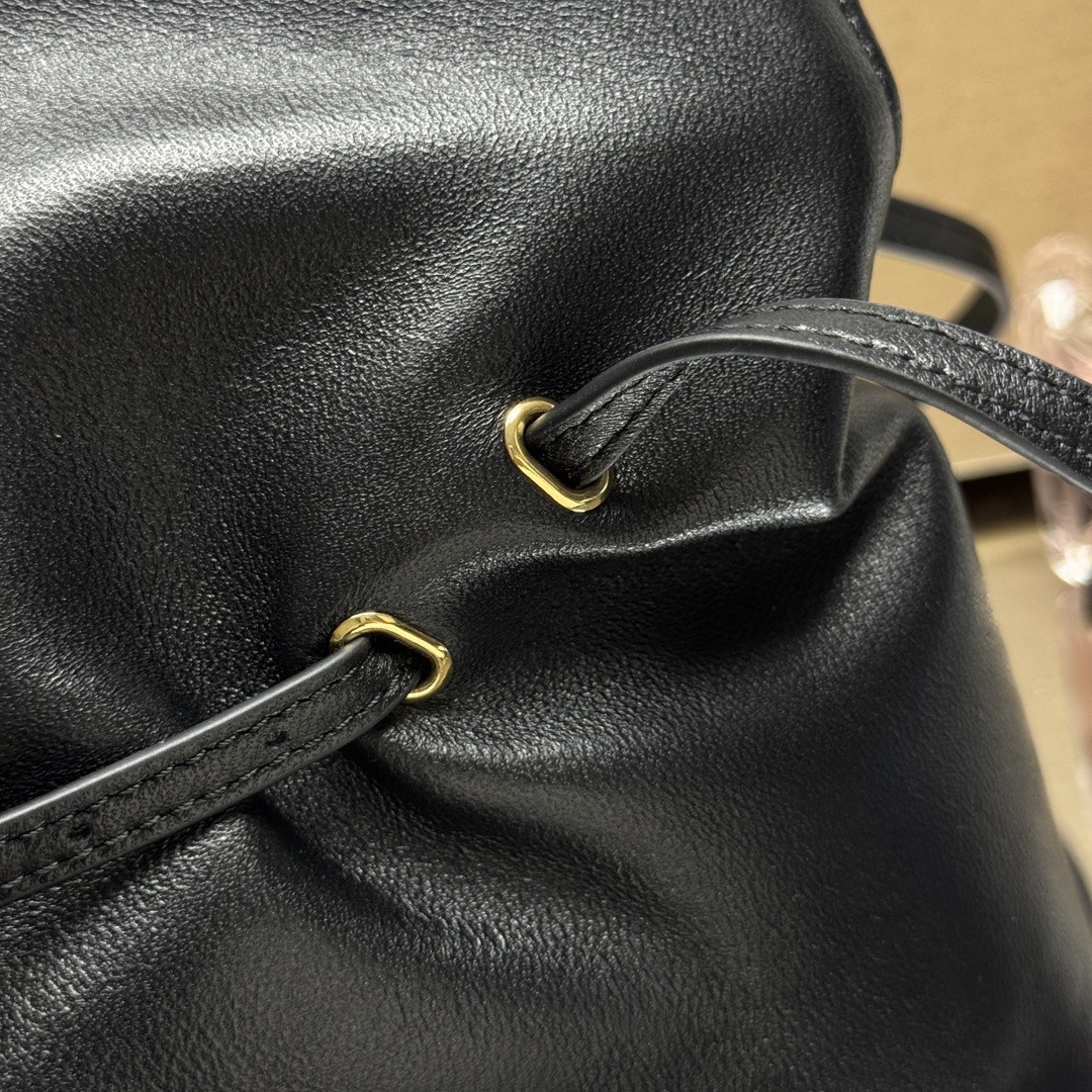 Prada Slouchy Lambskin Leather Shoulder Bag 25x18.5x11.5cm