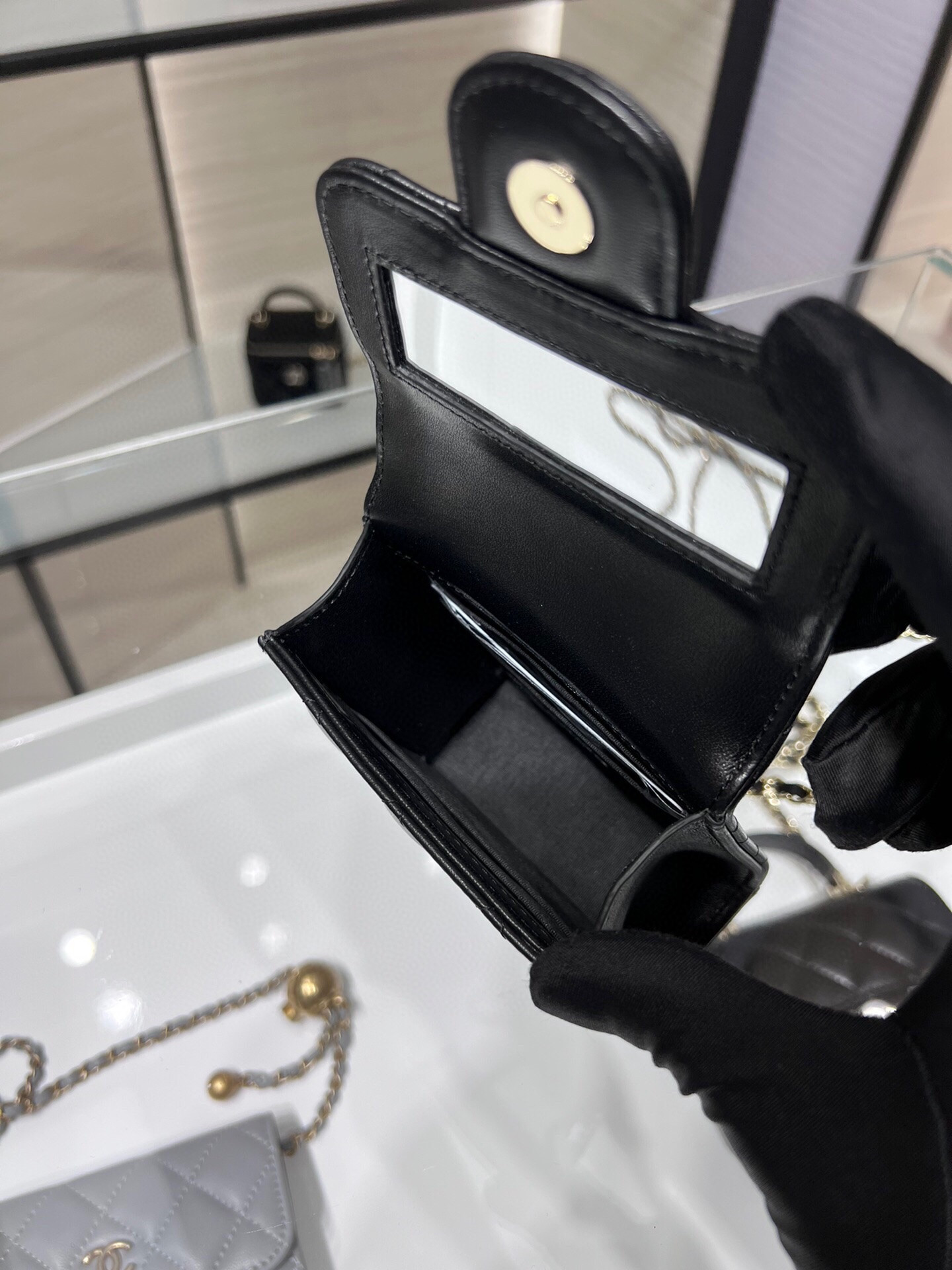 Chanel Clutch shoulder flap bag AP2682 11x11x4cm