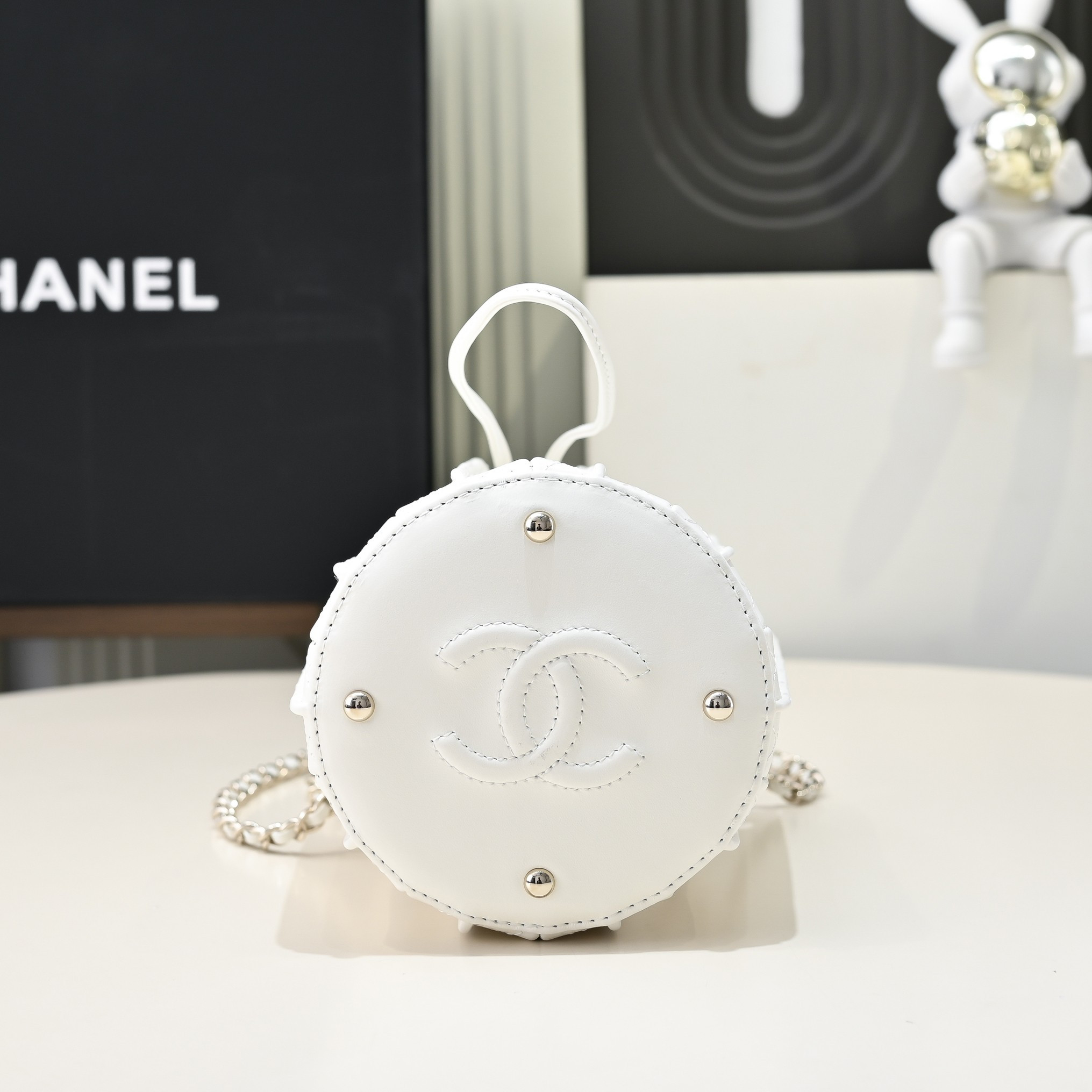 Chanel Mini Bucket Bag AS5486 15.2x14x14cm