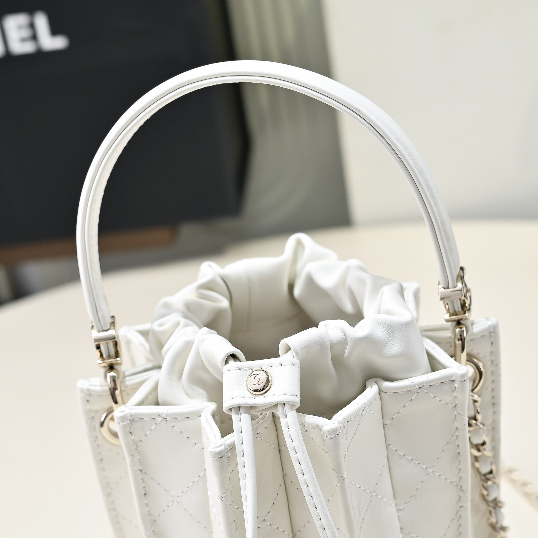 Chanel Mini Bucket Bag AS5486 15.2x14x14cm