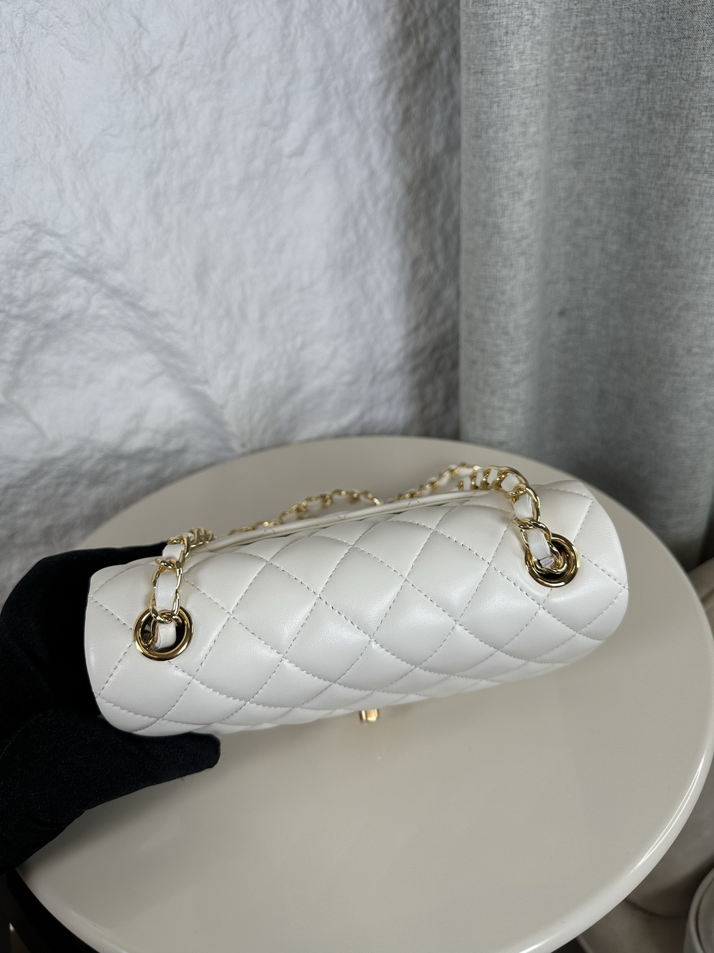 Chanel Mini Flap Bag 20x12x6cm