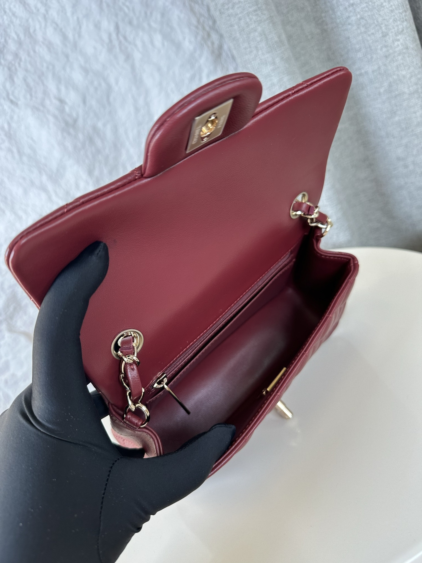 Chanel Mini Flap Bag 20x12x6cm