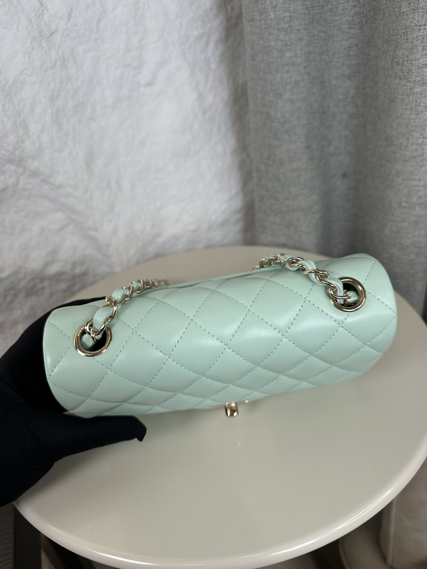 Chanel Mini Flap Bag 20x12x6cm