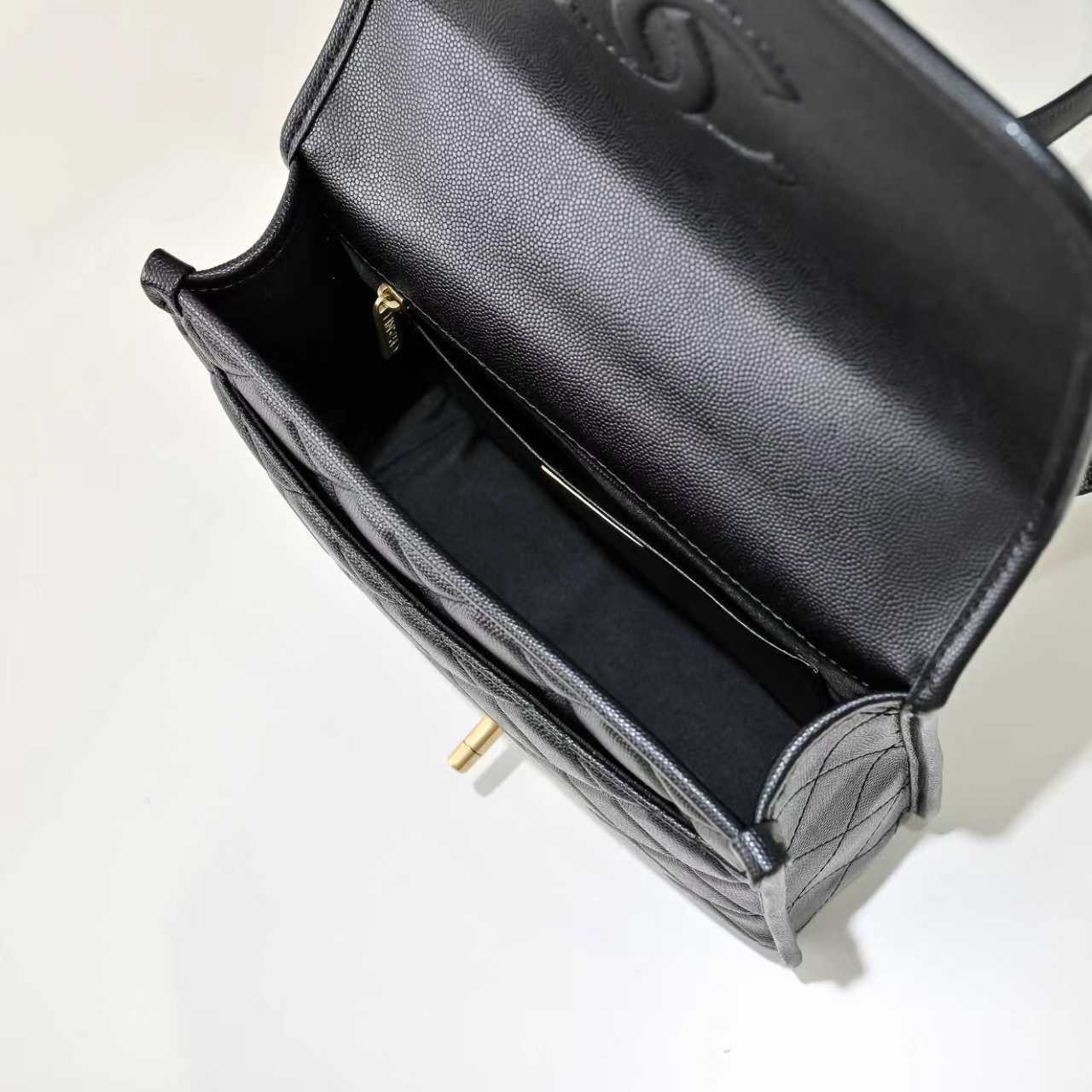 Chanel Backpack AS5715 19.5x22x7cm