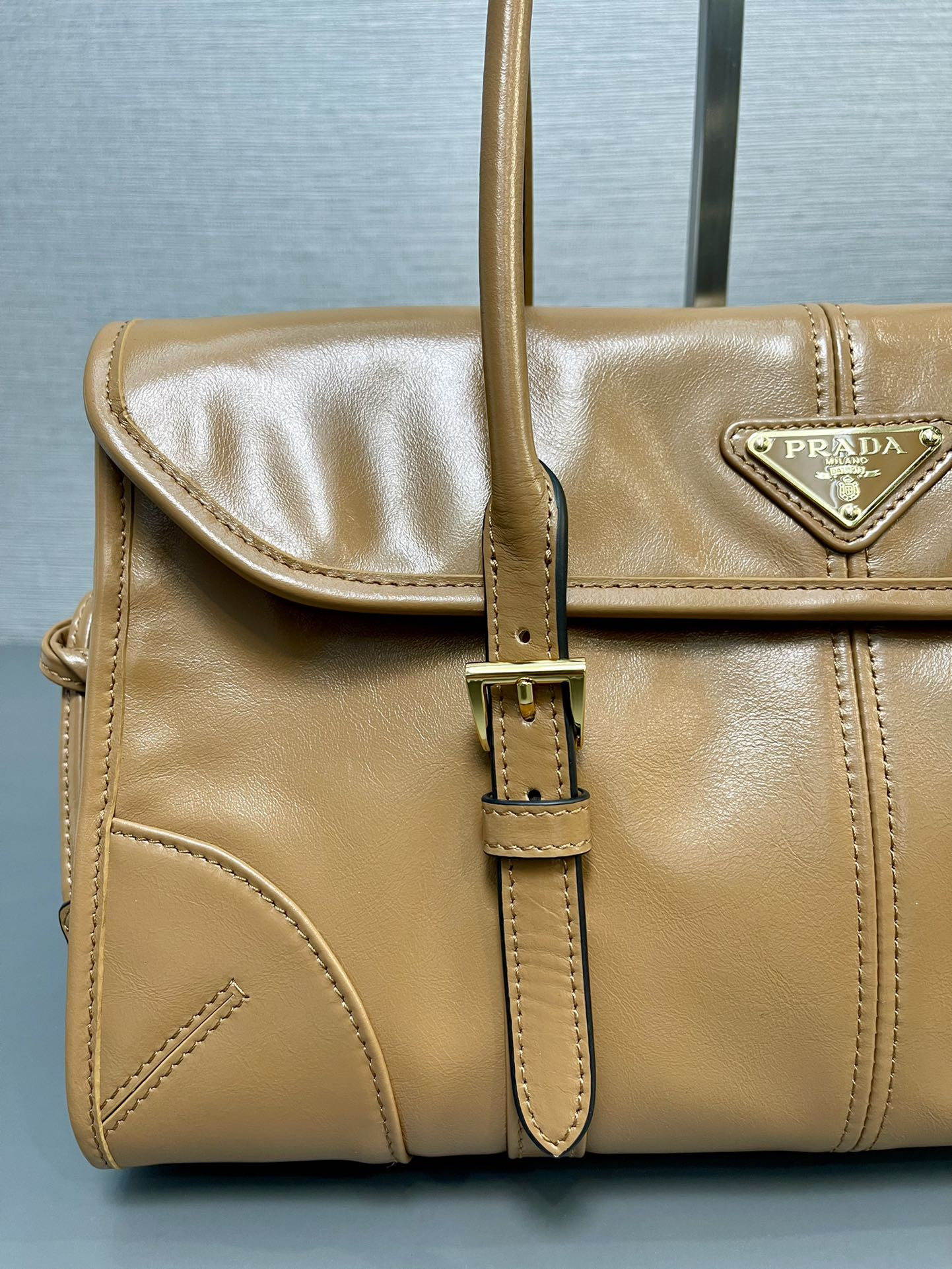 Prada Leather Shoulder Bag 31x15x12cm