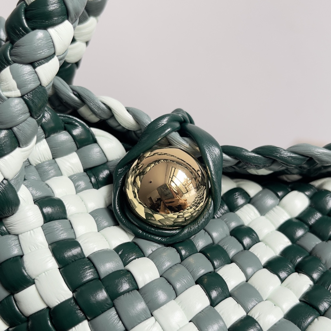 Bottega Veneta Small Tosca 16.5x20x7cm