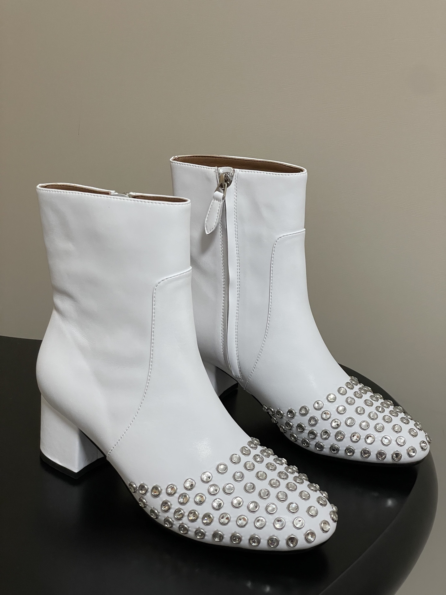 UA Alaia Crystal Diamond Boots 5.5cm Heel(Customized Size 7-10 days production time)