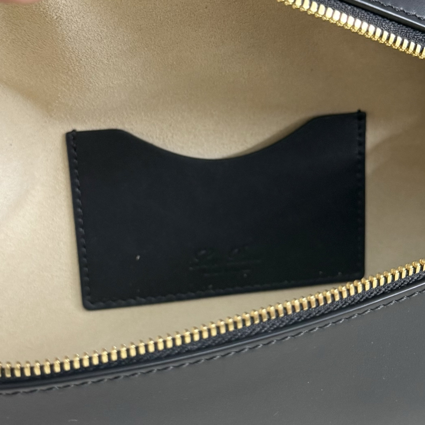 Loro Piana Extra Bag L23 23x12x7cm