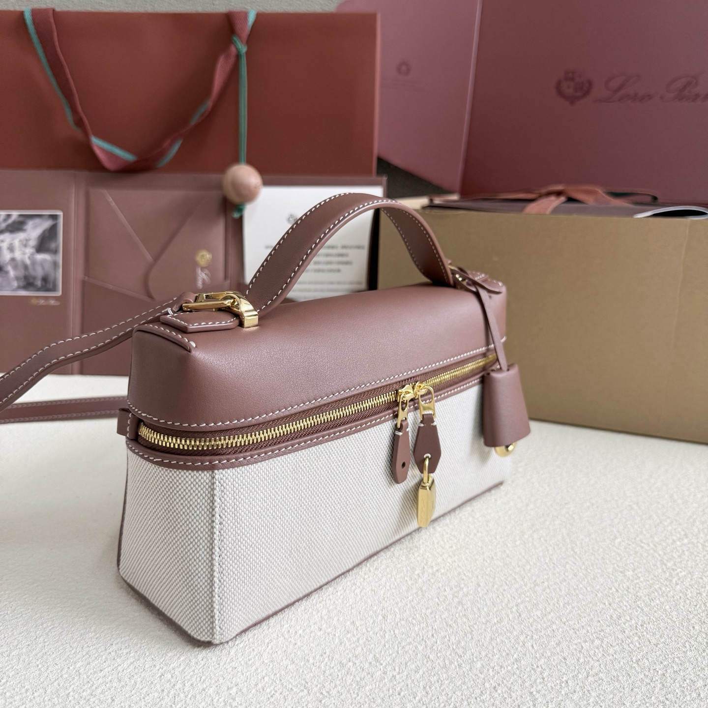 Loro Piana Extra Bag L23 23x12x7cm