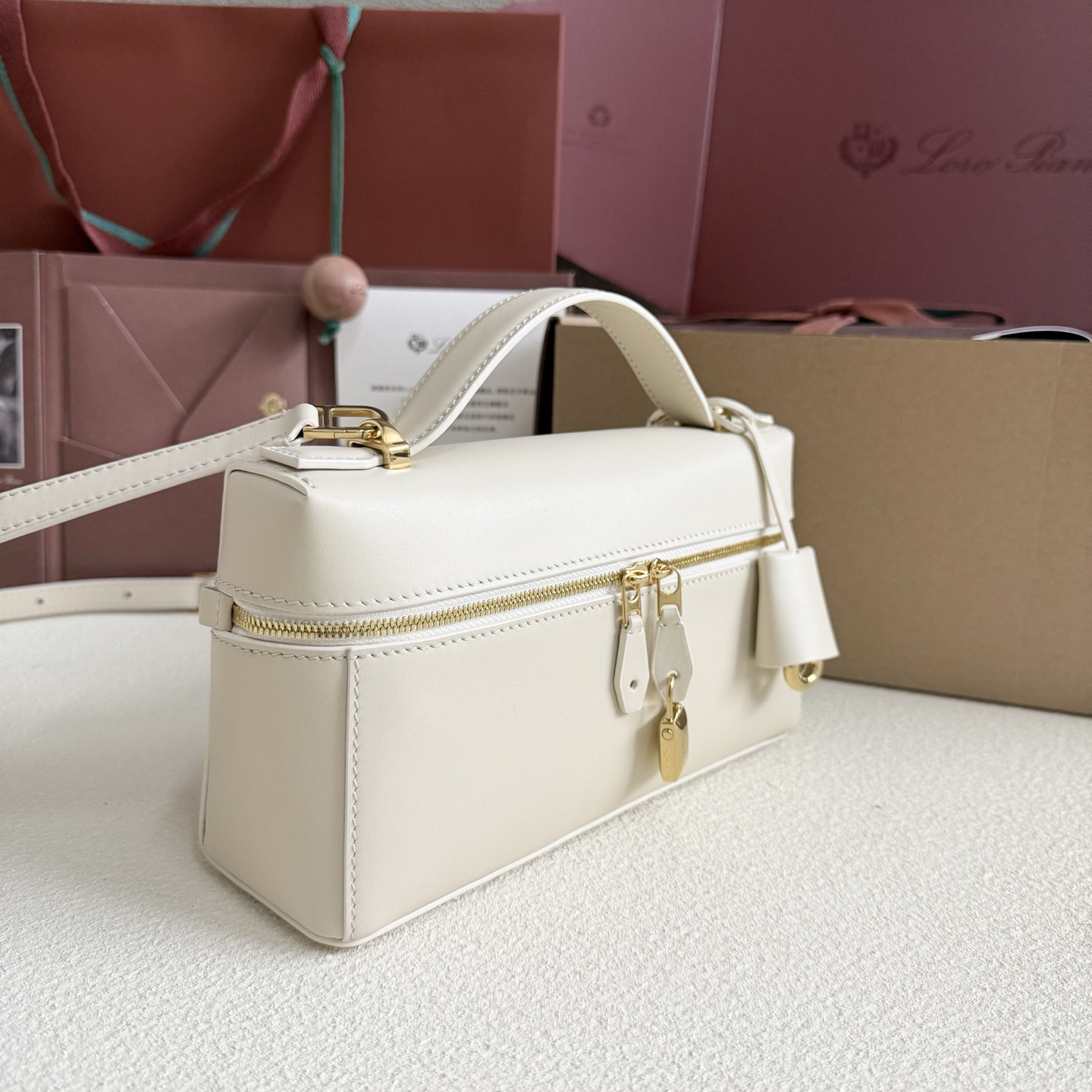 Loro Piana Extra Bag L23 23x12x7cm