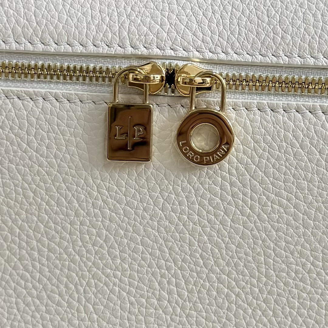 Loro Piana Extra Pocket Backpack L23.5 23x21x8cm