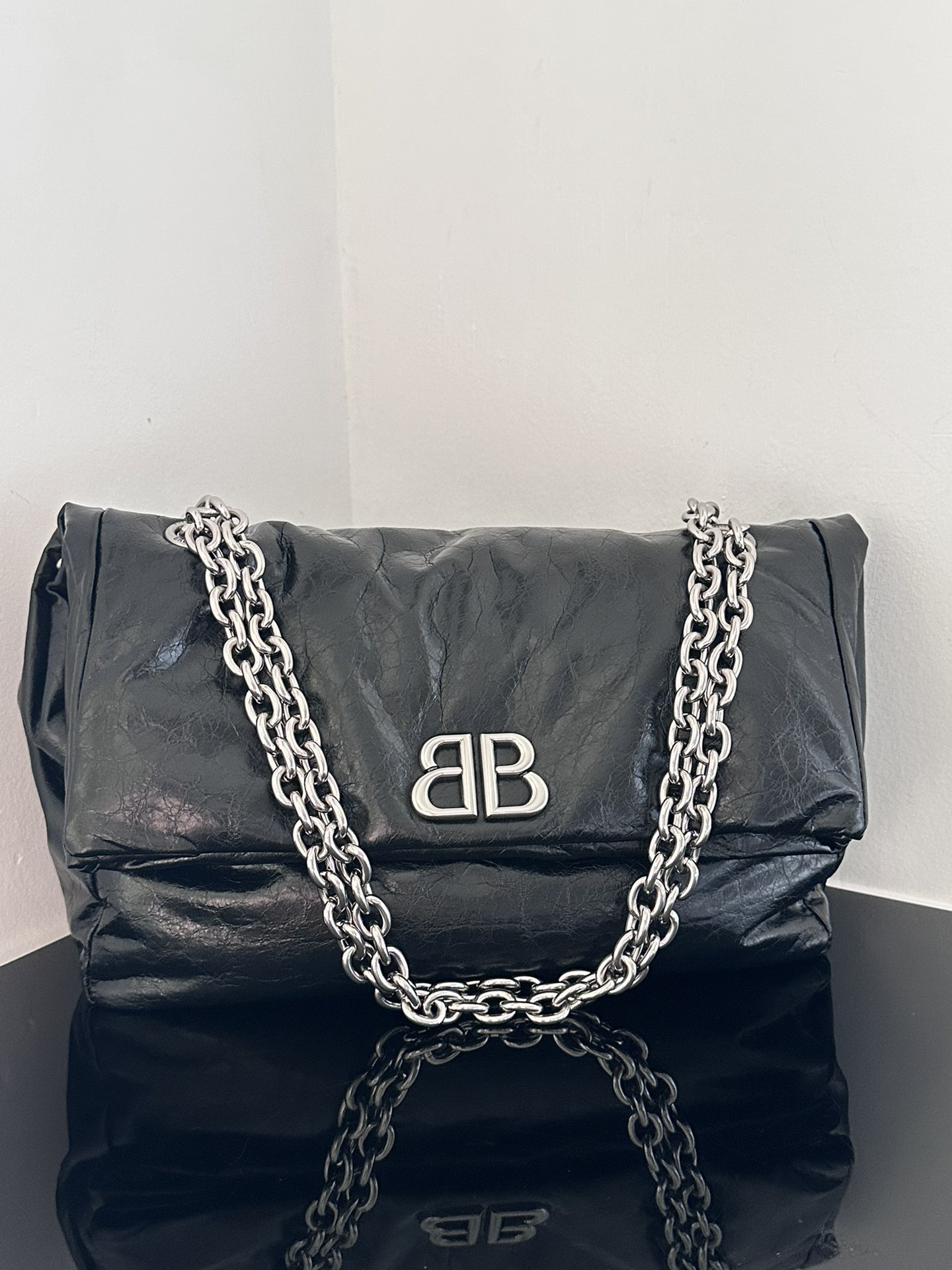 Balenciaga Monaco Chain Bag Small 27.9x18x9.9cm