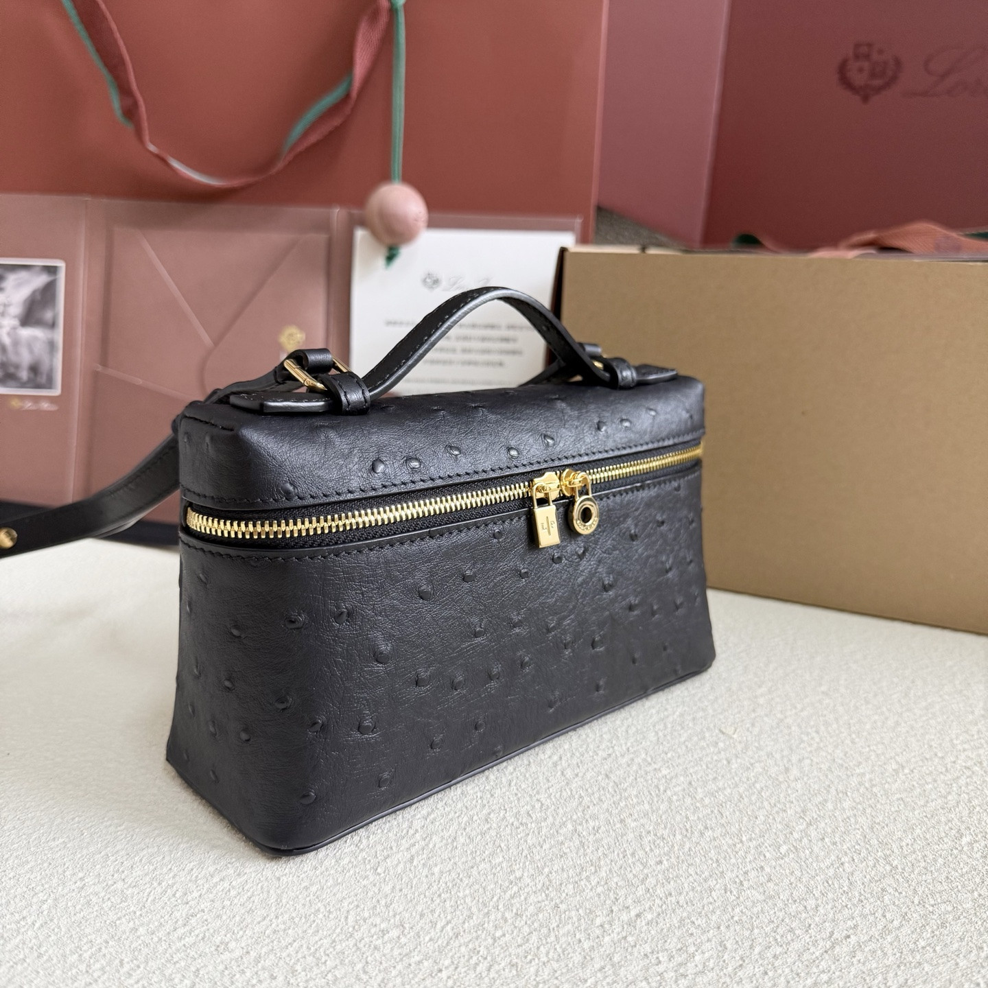 Loro Piana Extra Pocket L19 Ostrich-grained Leather 11 x 19 x 6.5 cm