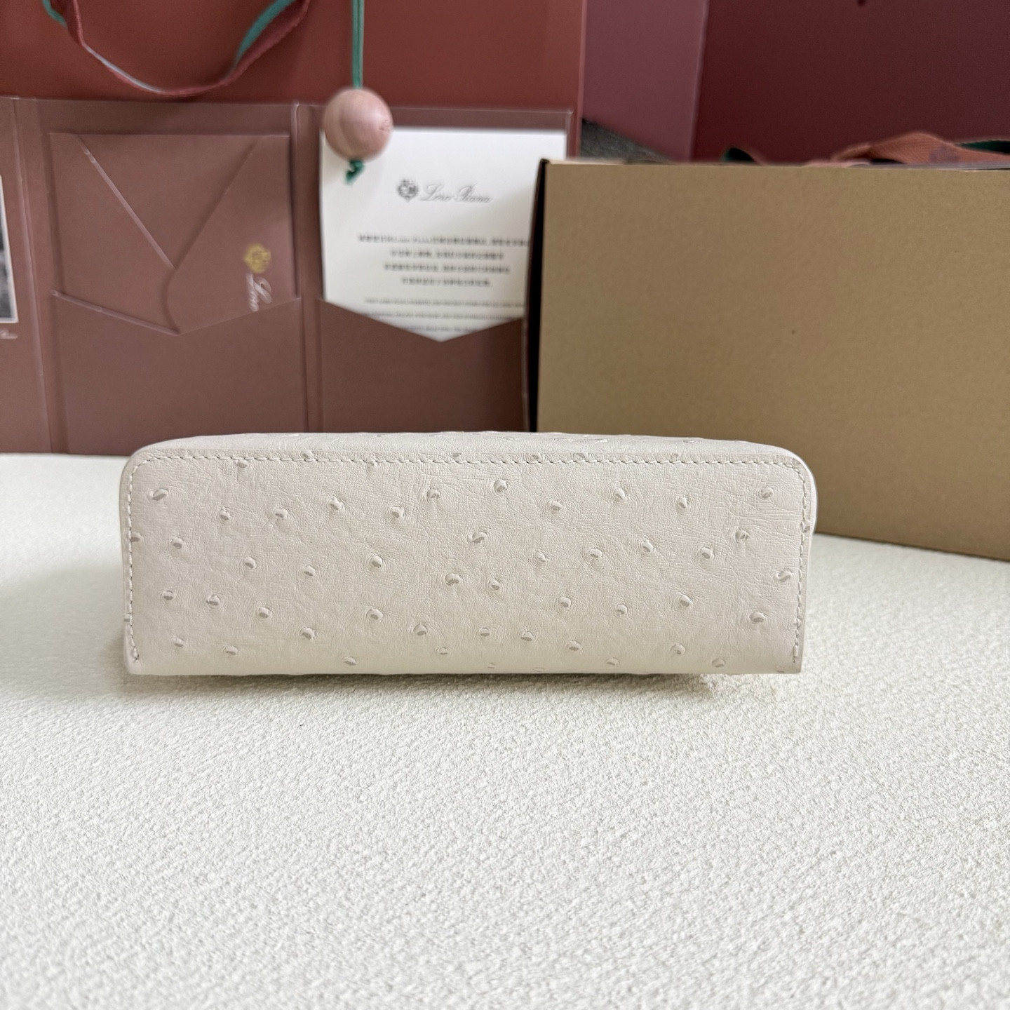 Loro Piana Extra Pocket L19 Ostrich-grained Leather 11 x 19 x 6.5 cm