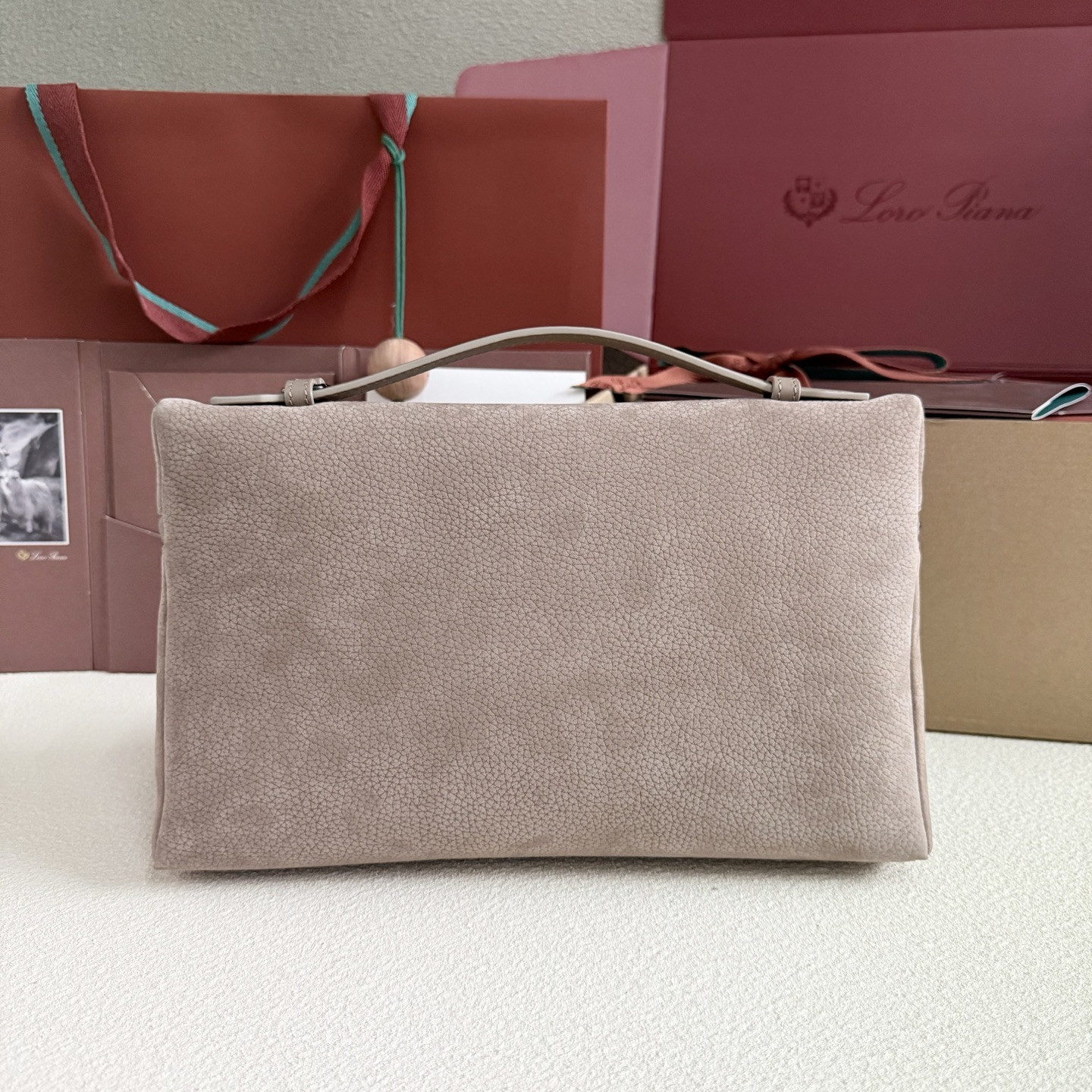 Loro Piana Extra pouch L29 29x18x5cm