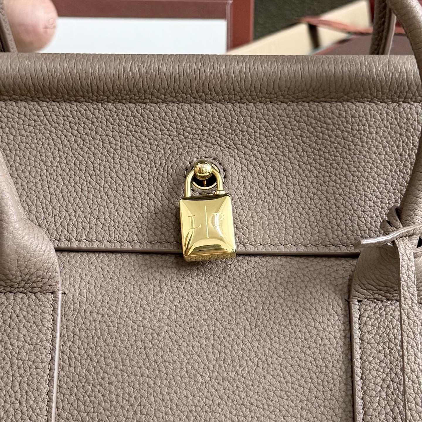 Loro Piana Loom L25 Calfskin 25x18x12.5cm