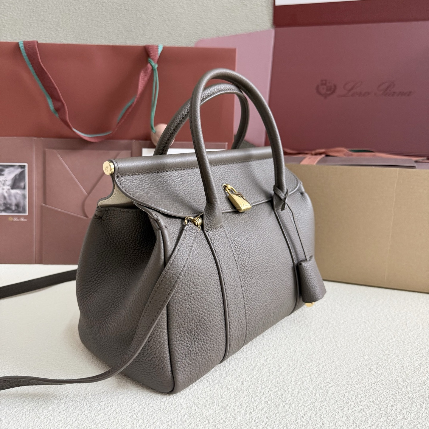 Loro Piana Loom L25 Calfskin 25x18x12.5cm