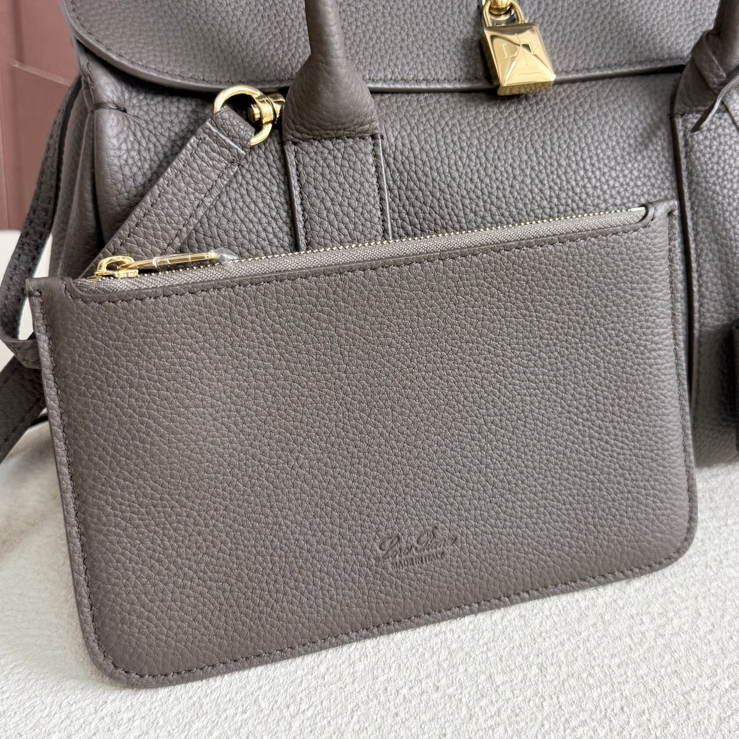 Loro Piana Loom L25 Calfskin 25x18x12.5cm