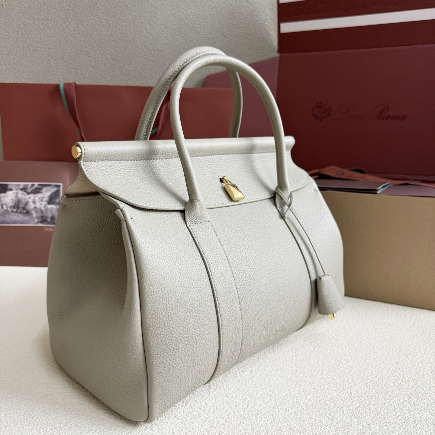 Loro Piana Loom L32 Calfskin 33x23x18cm