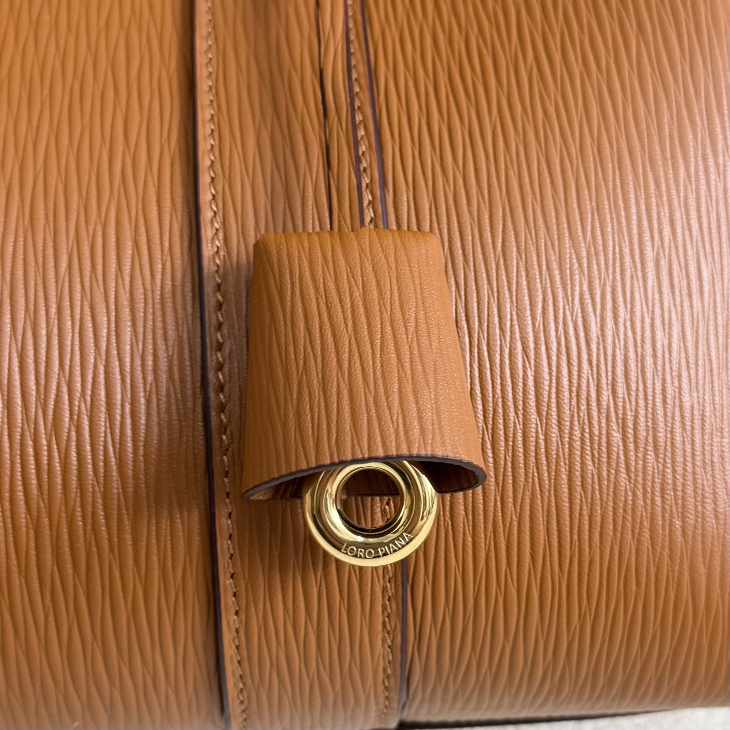 Loro Piana Loom L32 Calfskin 33x23x18cm