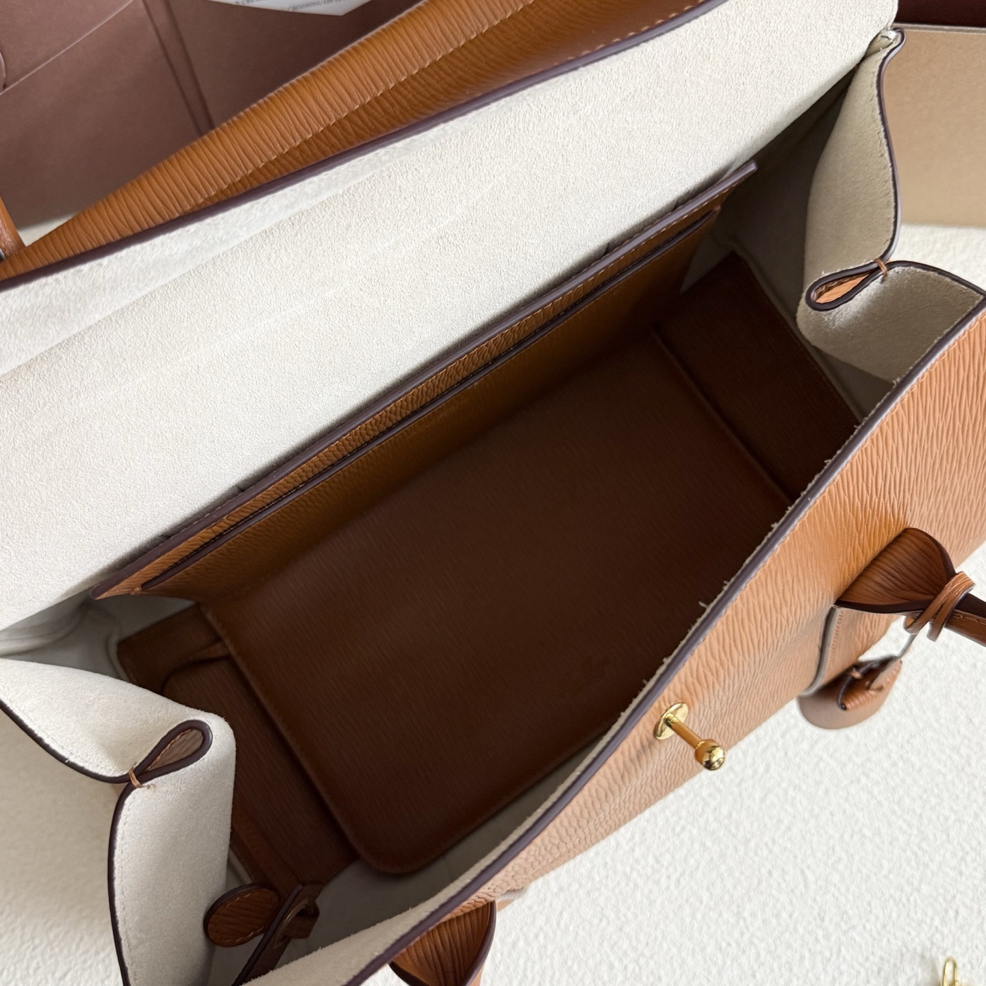 Loro Piana Loom L32 Calfskin 33x23x18cm