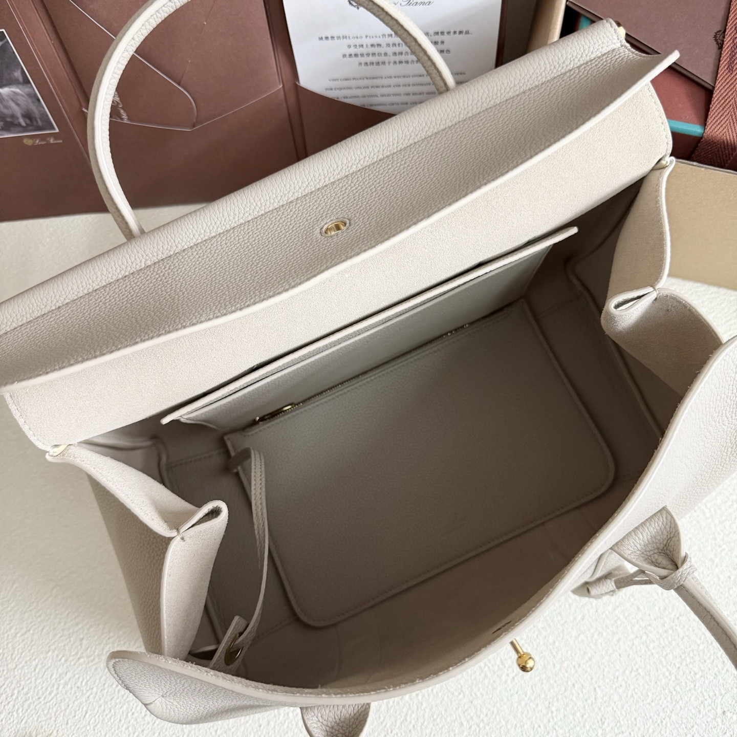 Loro Piana Loom L32 Calfskin 33x23x18cm