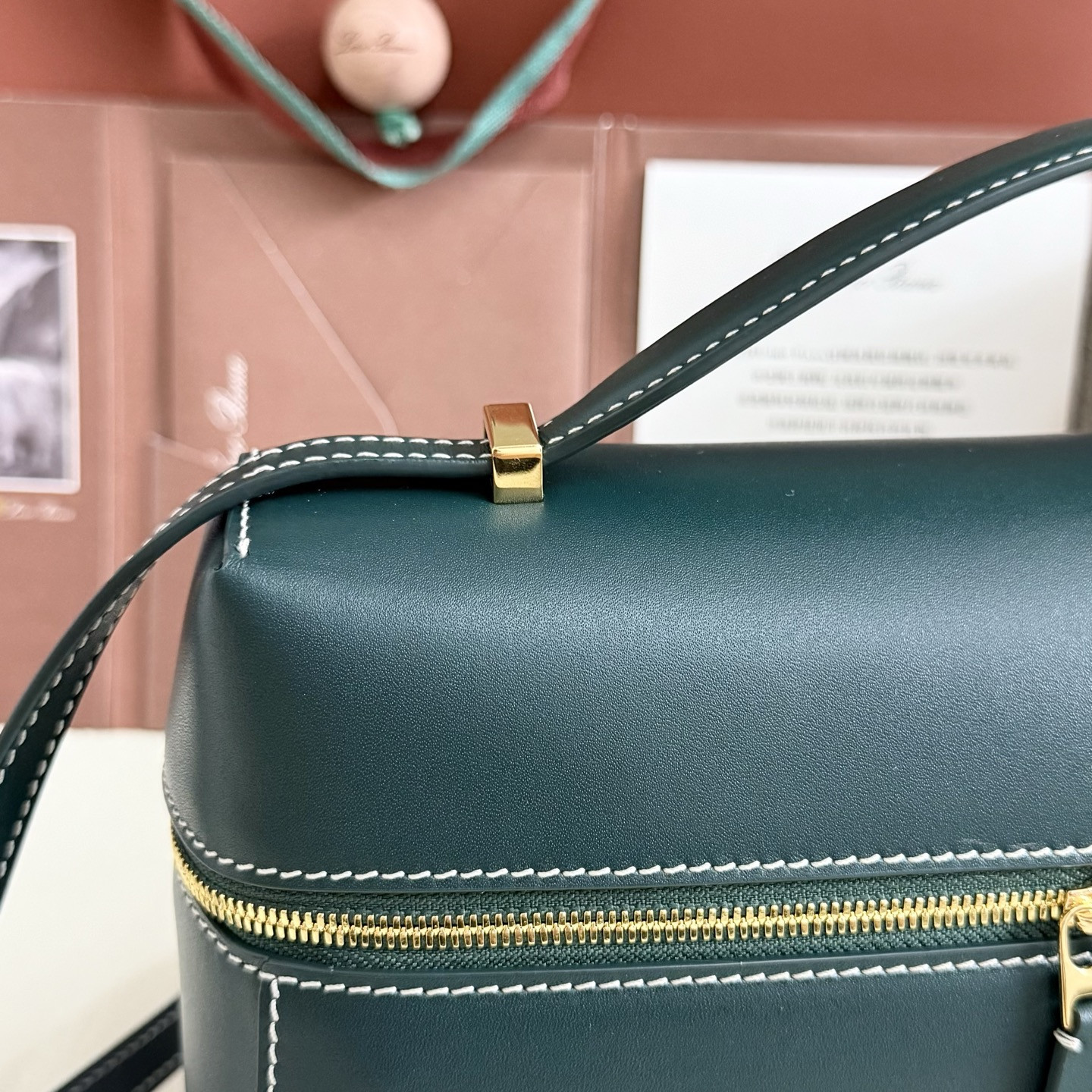 Loro Piana Extra Pocket L27 Calfskin 16x27x10cm