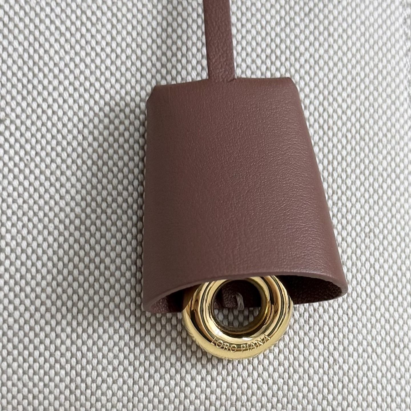 Loro Piana Extra Pocket L27 16x27x10cm