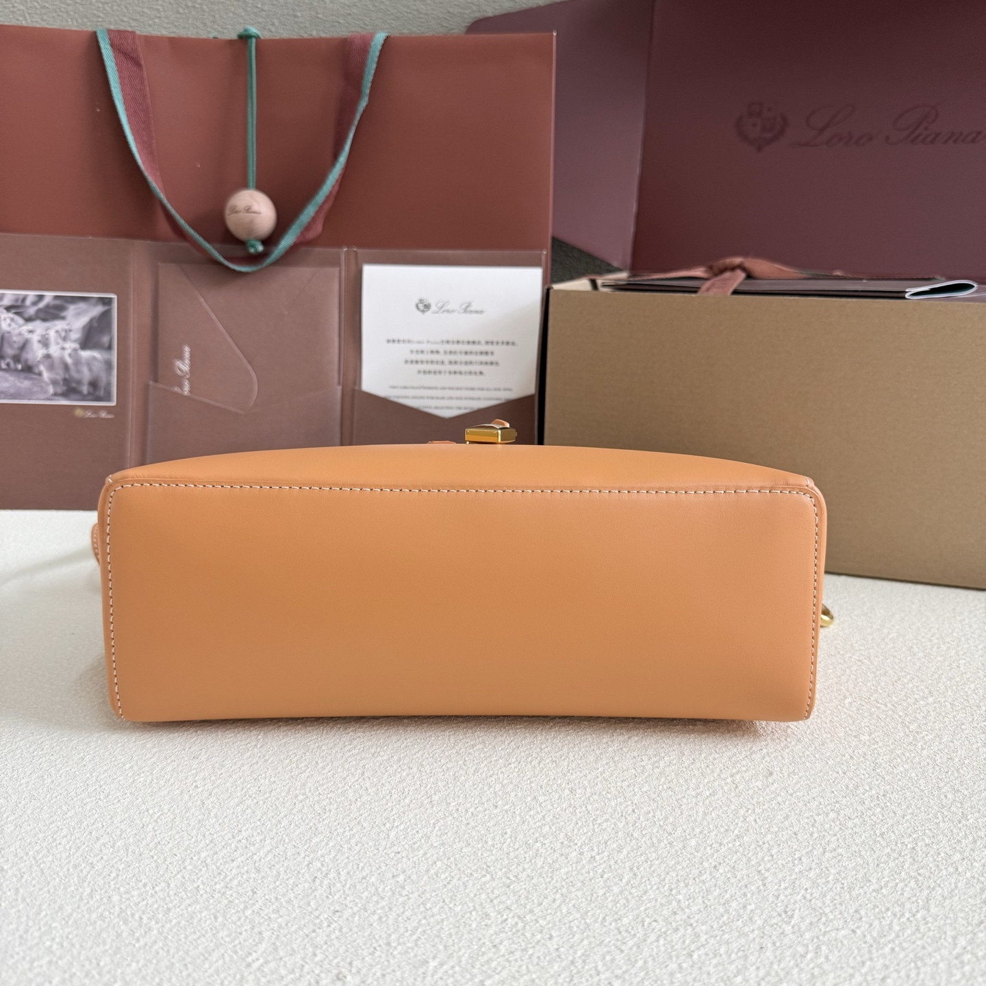 Loro Piana Extra Pocket L27 Calfskin 16x27x10cm