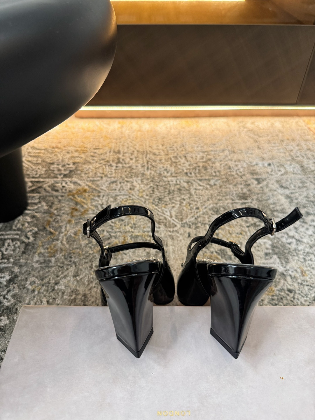 UA Jimmy Choo Belinda SlingBacks 7cm