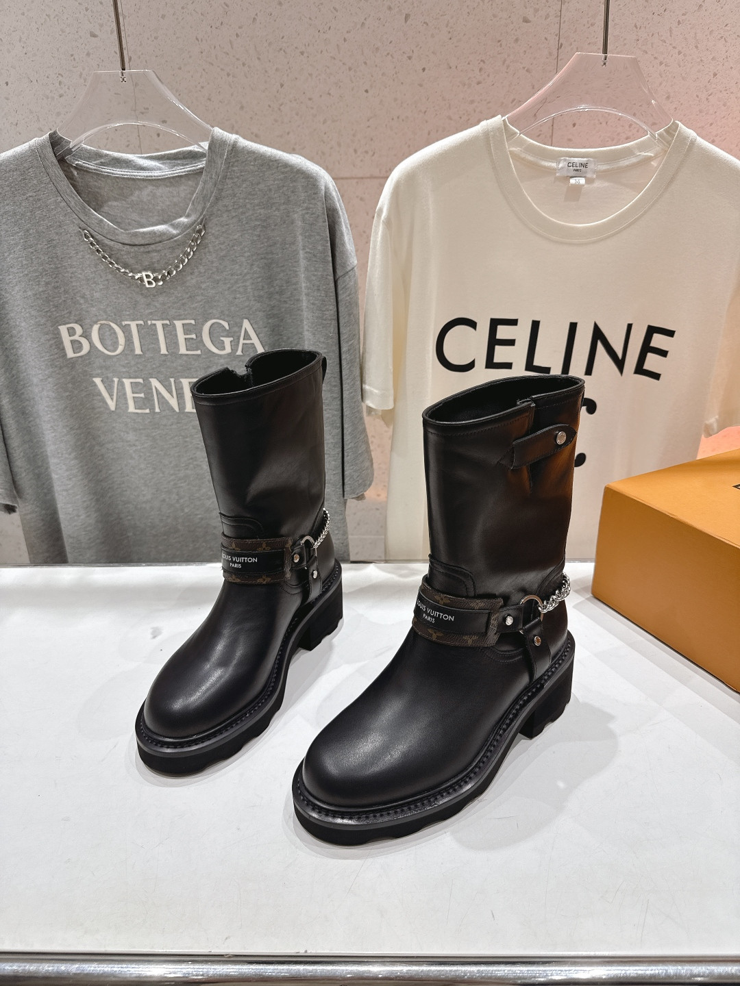 UA LV Beaubourg Ankle Boot